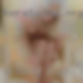 Drawing naked woman